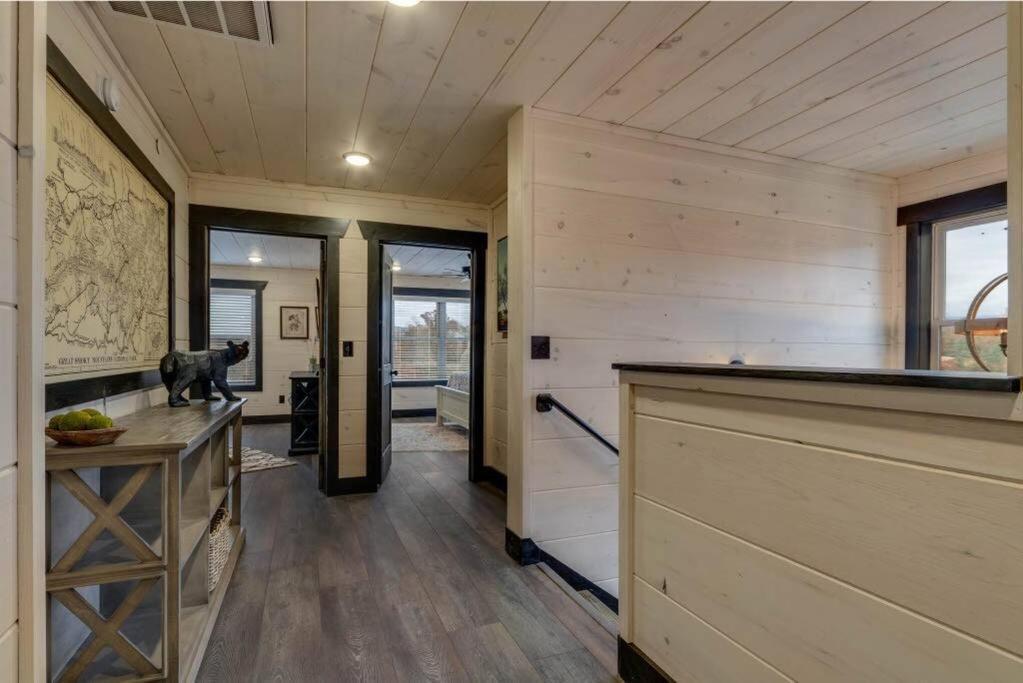 Blue Moon Ridge: Brand New Cabin! 5 Bedrooms, Pool/Hot Tub, Theatre Pigeon Forge Exterior foto