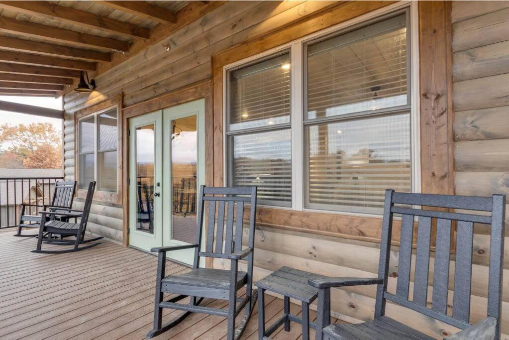 Blue Moon Ridge: Brand New Cabin! 5 Bedrooms, Pool/Hot Tub, Theatre Pigeon Forge Exterior foto